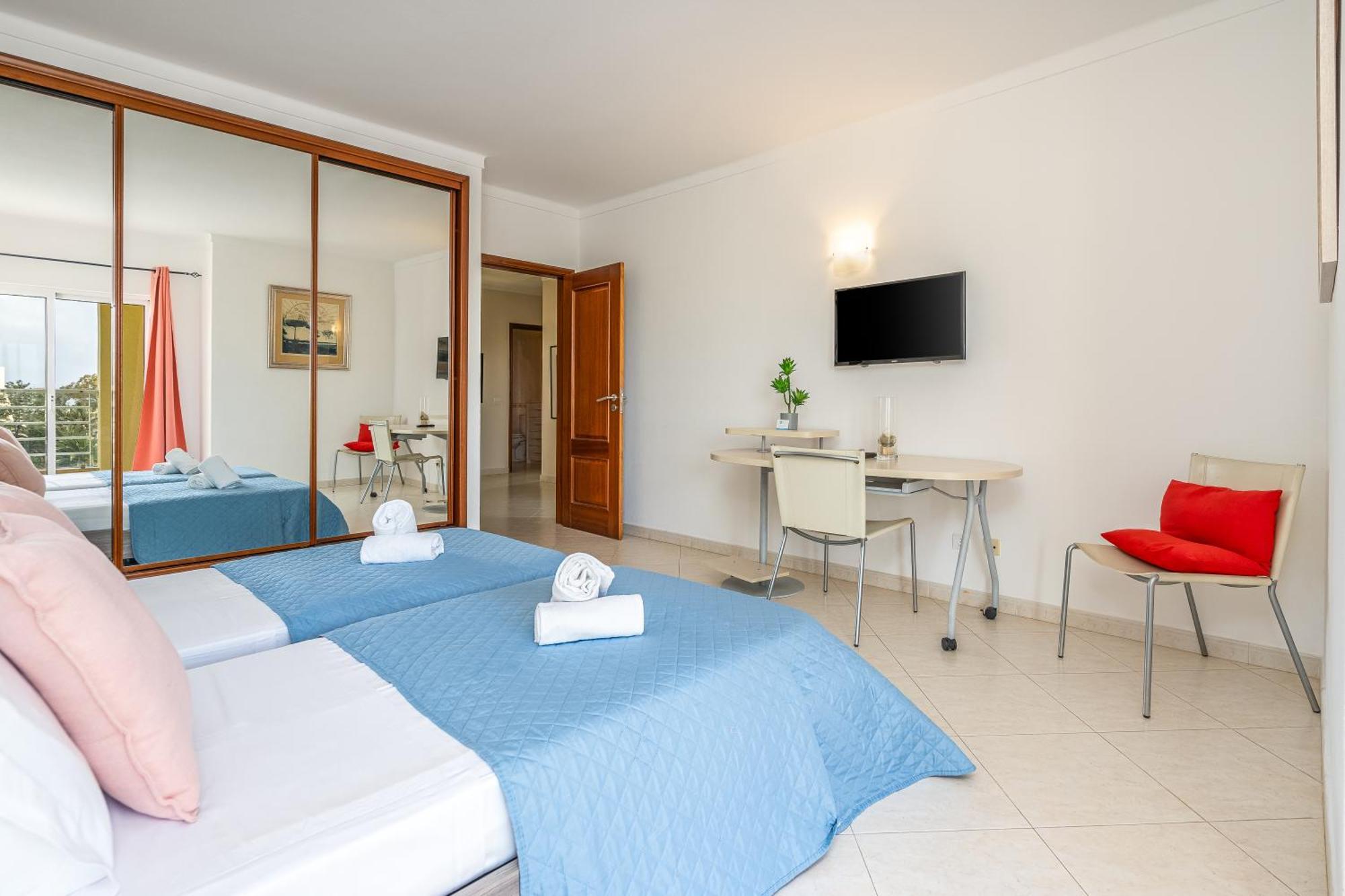 Appartamento Por-Do-Sol Alvor Esterno foto